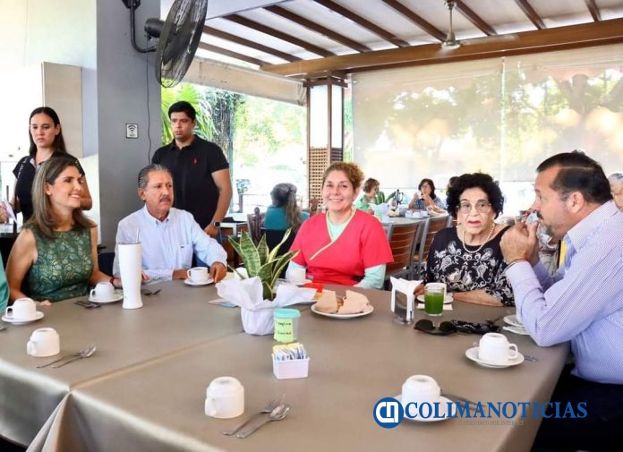 Margarita Moreno reconoce labor de Patronato del Hogar San Juan Pablo II 56