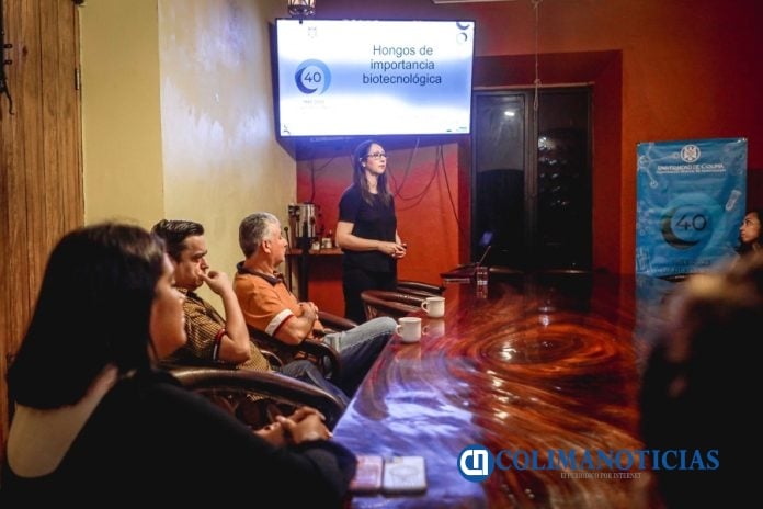 Conferencia sobe hongos_Isabel Carrillo_a