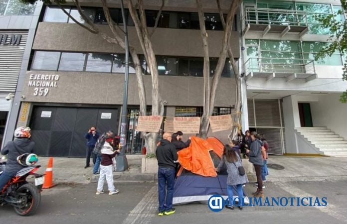 Militantes de Morena de Colima y Manzanillo inician Huelga de Hambre