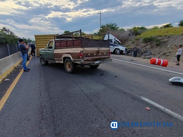 Caos en autopista Colima-Manzanillo por falta de presencia de Guardia Nacional: UTECM