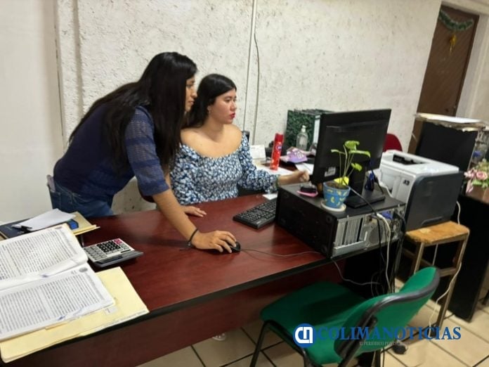 mujer trabajando