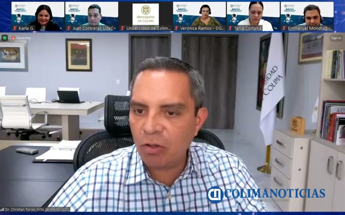 Entrega_de_diplomas_en_Agentes_TIC_Rector