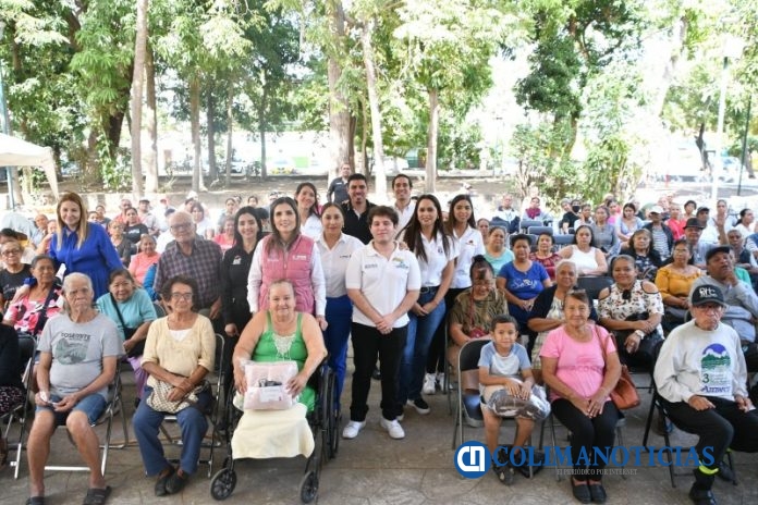 Margarita Moreno inicia la entrega de prendas del programa Contigo Abrigamos Familias