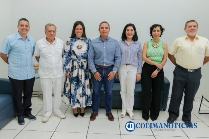 Ratifica Rector compromiso con egresados y estudiantes_e