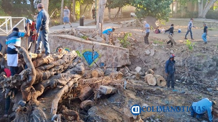 Vecinos y 'Actuemos, Colima Ahora', rehabilitan el Ecoparque Manrique 3