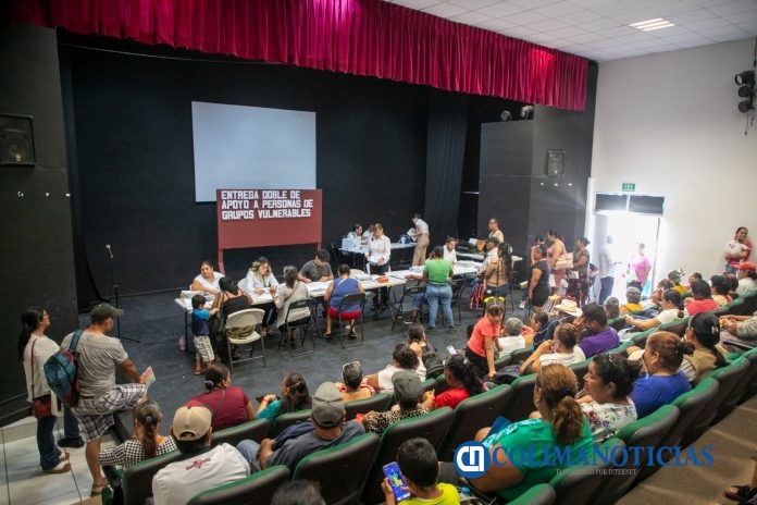 Entrega Ayuntamiento de Manzanillo apoyos de 2 bimestres para beneficio de 334 familias