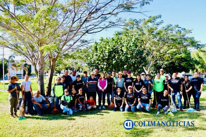 La presidenta municipal Margarita Moreno lleva Talacheando Contigo a punta norte