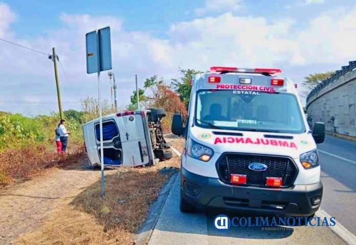 ambulancia proteccion civil accidente