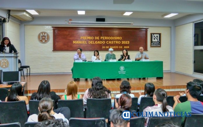 Entregan premios de periodismo Manuel Delgado_a