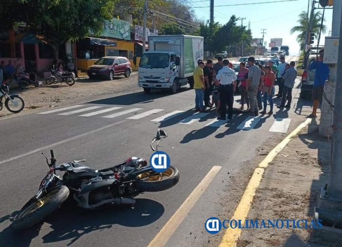 Un lesionado en accidente vial por el puente vehicular de Santiago 3