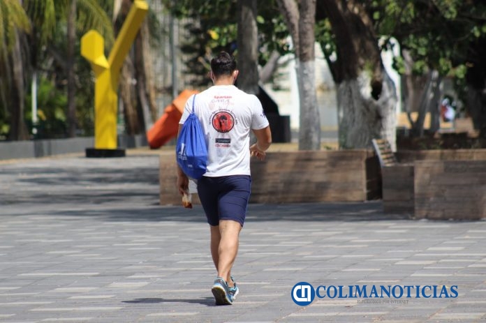 hombre de espaldas calor