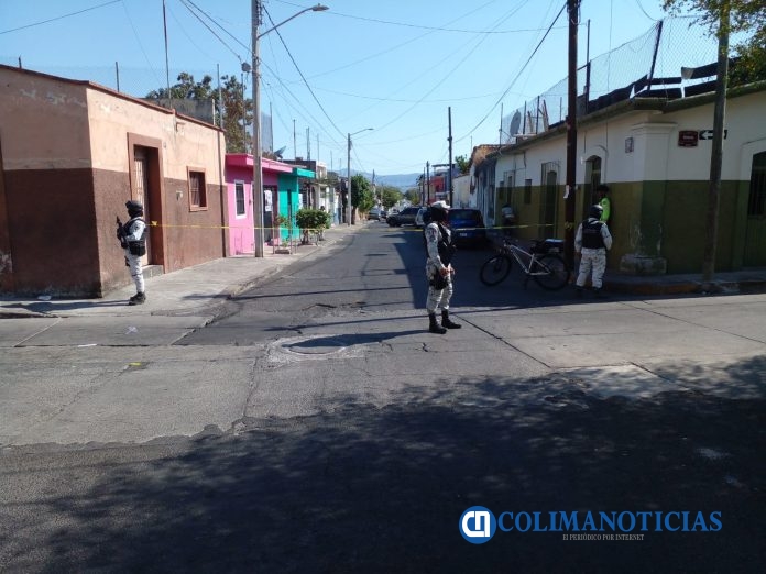 BALEAN A HOMBRE EN EL CENTRO DE COLIMA