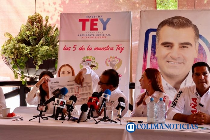 Felipe Cruz rueda de prensa agua elecciones