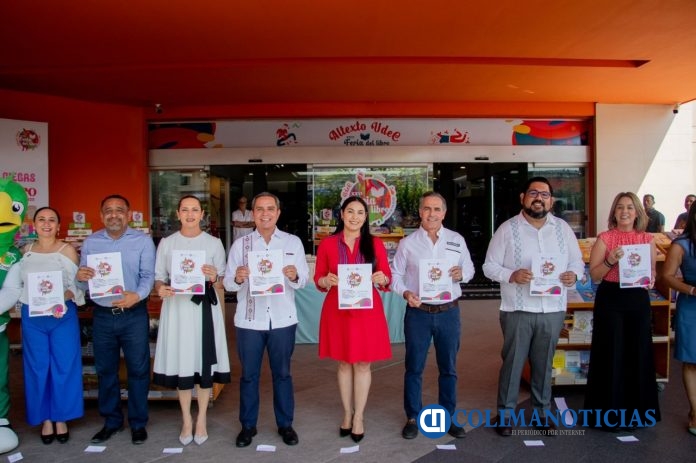 Inauguran UdeC y Gobierno Colima la Feria del Libro Altexto, en Plaza San Fernando