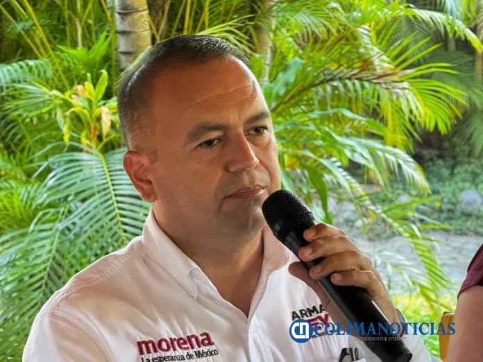 ARMANDO REYNA TECOMÁN