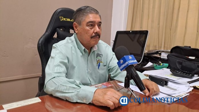 ARTURO LEÓN