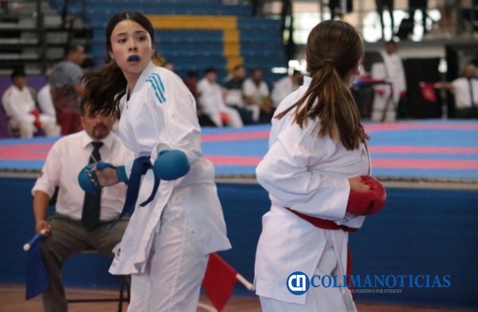 Colimense Fernanda Castillo debuta con medalla de bronce en karate de Nacionales Conade