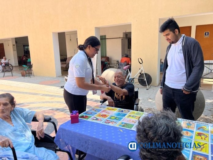 Conviven estudiantes de contabilidad con adultos mayores de Manzanillo_e