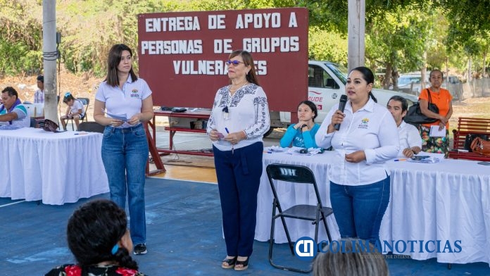 MANZANILLO ENTREGA DE APOYO PARA FAMILIAS
