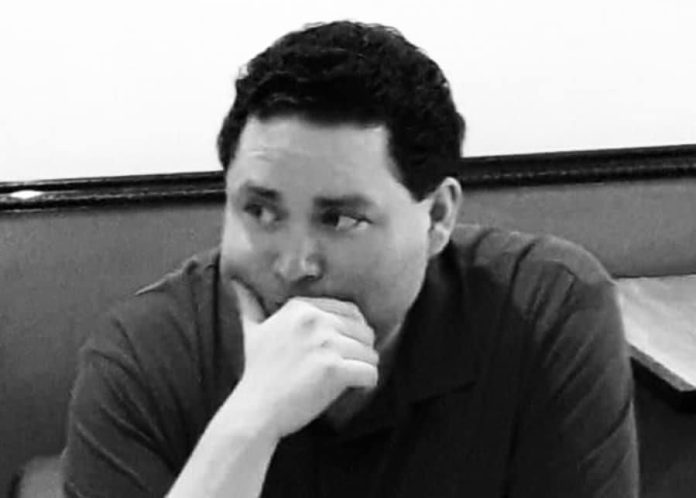PERIODISTA VICTOR MORALES