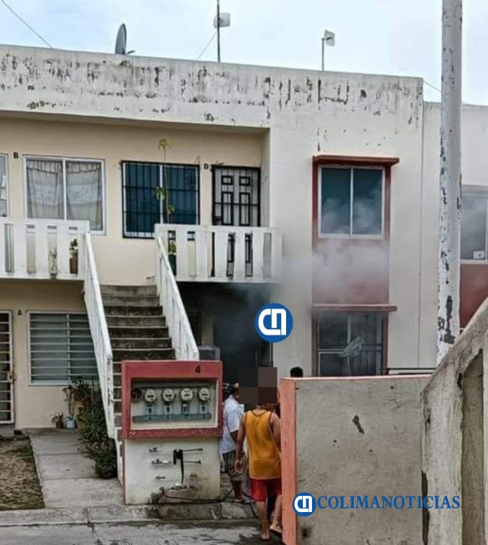 Se incendia vivienda en el fraccionamiento Terraplena de Santiago