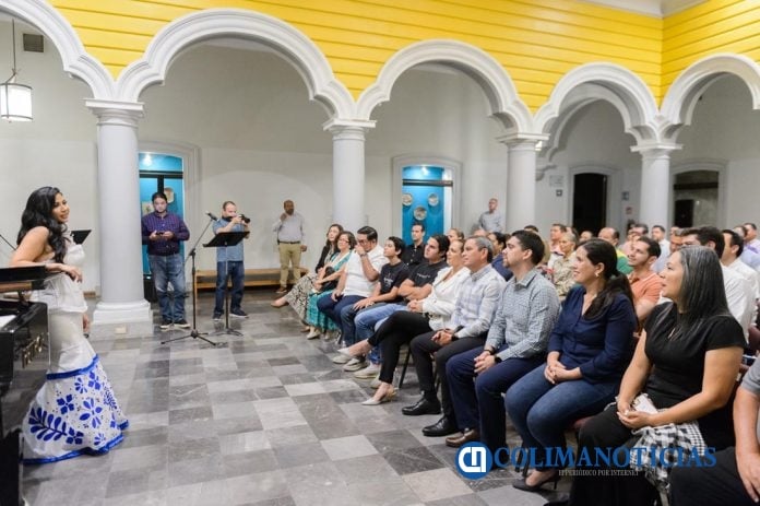 Concierto_de_Alejandrina_y_Rogelio__en_la_Pinacoteca_Alejandrina_c