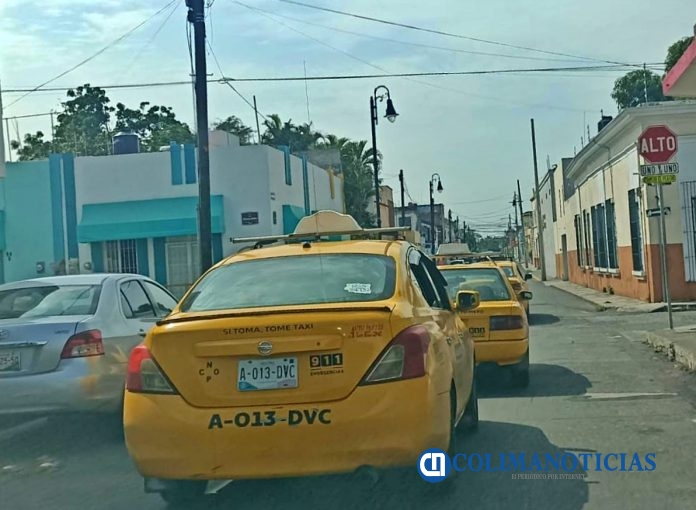 taxis colima