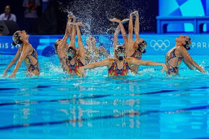 NATACIÓN ARTÍSTICA