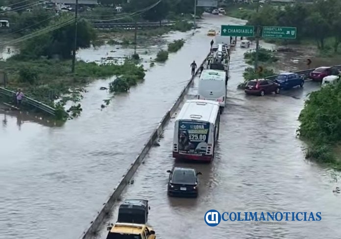 ZONA NORTE MANZANILLO INUNDACIONES