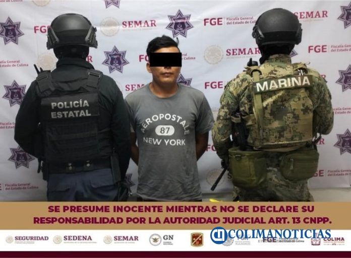 detenido con droga y arma