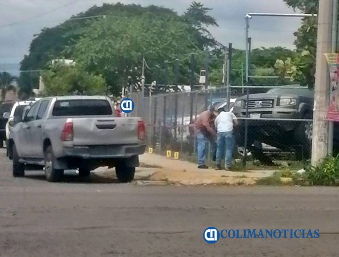Disparan contra un lote de autos sobre la avenida Pablo Silva