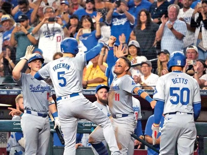 Triunfan Los Dodgers y se quedan con la serie