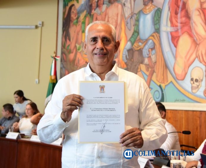 Francisco Anzar, nuevo secretario del Ayuntamiento de Colima