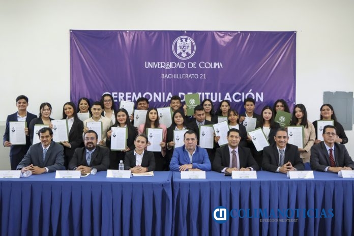 Titulaci__n_en_el_Bachillerato_21_de_Armer__a_c