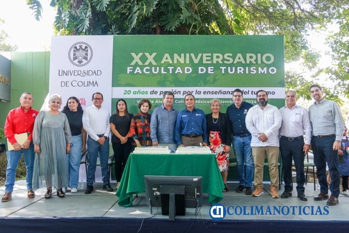 Celebran_20_a__os_de_la_Facultad_de_Turismo