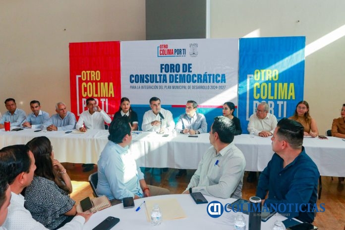 Participa_UdeC_en_Plan_de_Desarrollo_2024-2027_del_mpo_Colima