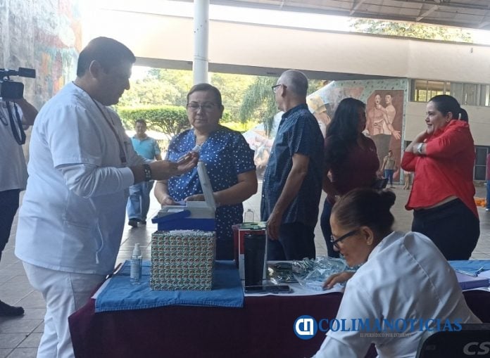 vacunas colima
