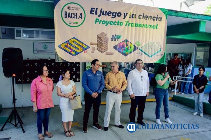 Bachilleres_presentan_proyectos_de_aprendizaje_l__dico_y_gamificaci__n_c