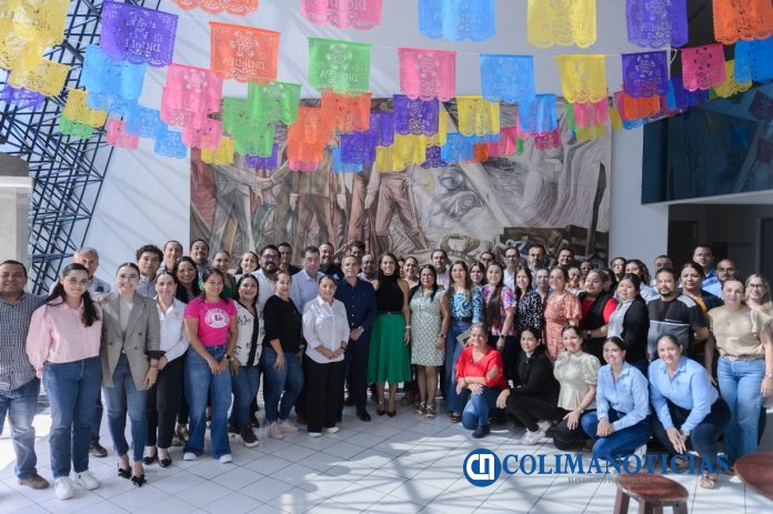 Concluye diplomado de capacitación para gestores con visita de rector_a