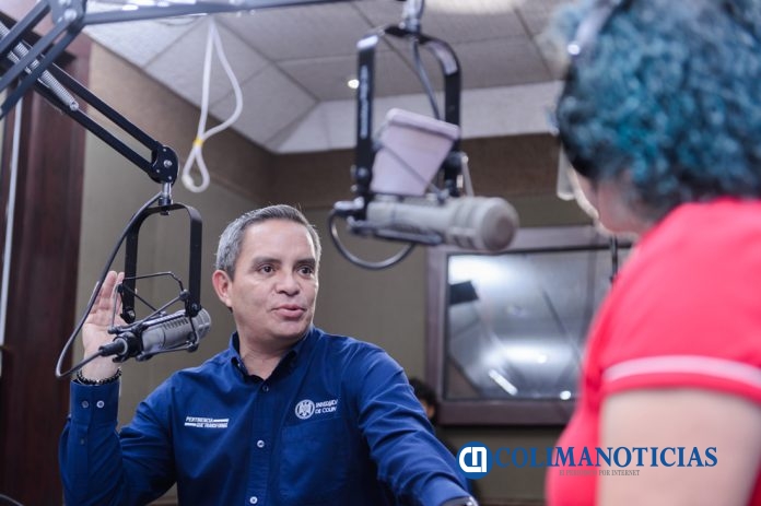 Entrevista_al_rector_en_Voces_del_CUIS_b