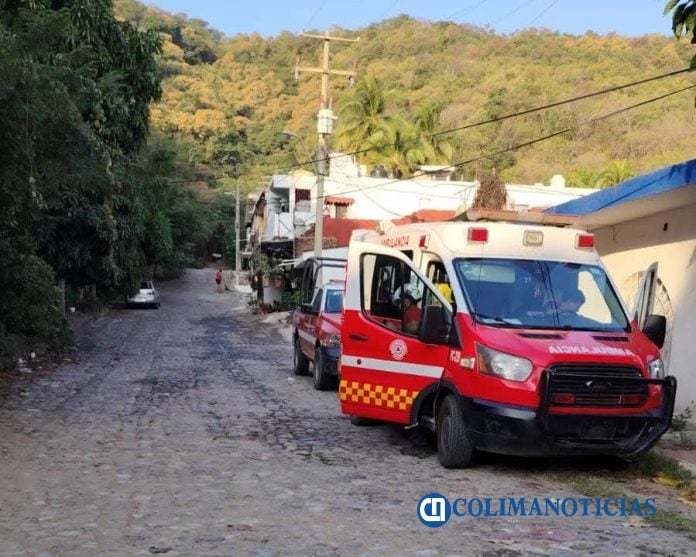 Senderista se lesiona al subir el cerro de la Cruz del centro de Manzanillo