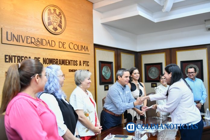 Entrega rector nombramientos a siete nuevos Profesores de Tiempo Completo_b