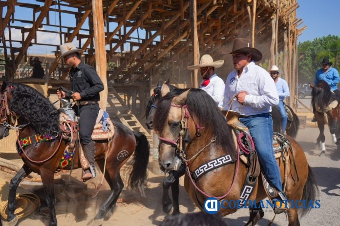 Petatera, el Tercer Concurso Nacional de Élite del Caballo Bailador