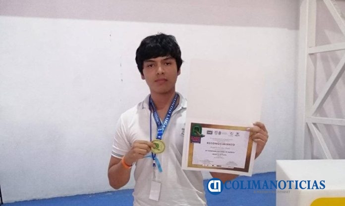 Alumno del Bach 4 gana medalla de plata en Olimpiada Nal de Química