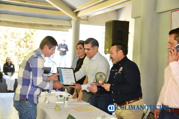 Cumple Riult Rivera compromiso con trabajadores municipales (5)
