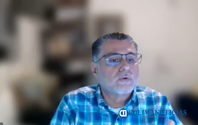 Especialista en Ingeniería Hidráulica imparte charla a estudiantes_Alfredo