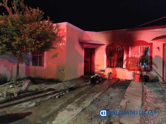 Incendio en casa habitación en Santiago