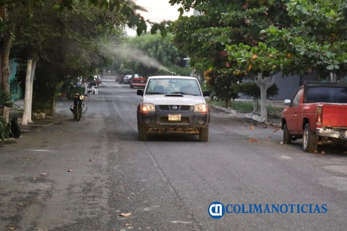 Salud fumigación contra dengue
