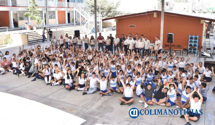 Brigada de Arte y Tradición de Cultura Colima