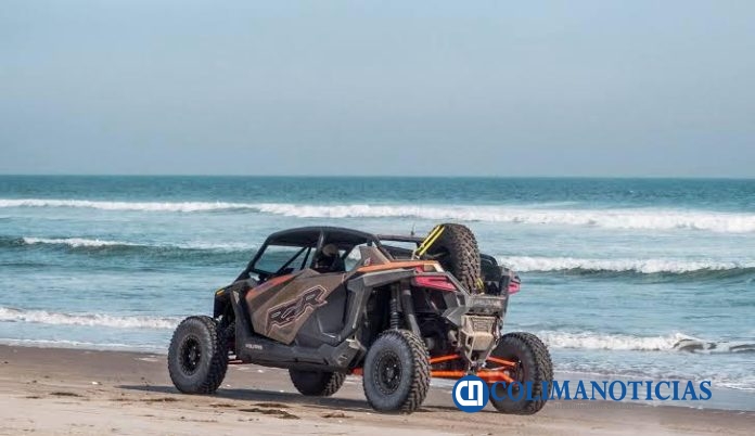 Circulación de RZR en playas de Tecomán